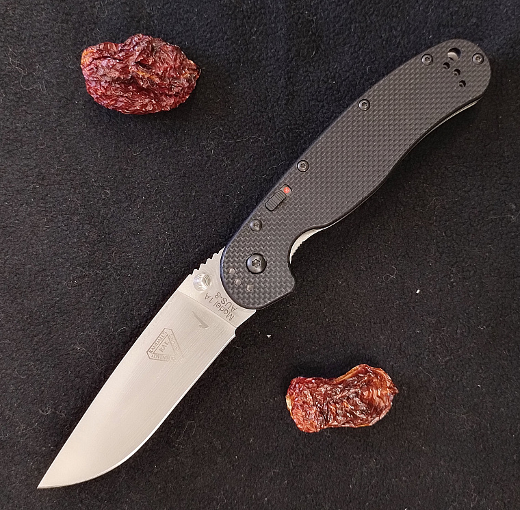 Ontario RAT-1A SP Linerlock Black G-10