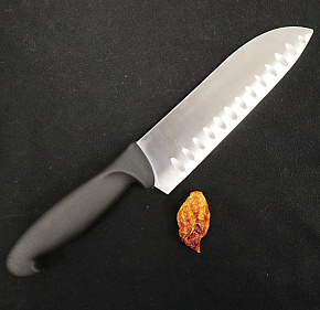 Maserin santoku s polymerovou rukojetí, 18cm čepel