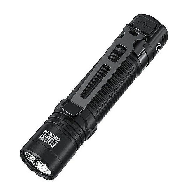 Nitecore EDC31 Taktická LED Svítilna